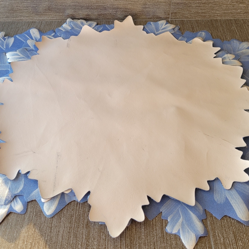 Snowflake Placemats - Handpainted - Picture 4 of 4